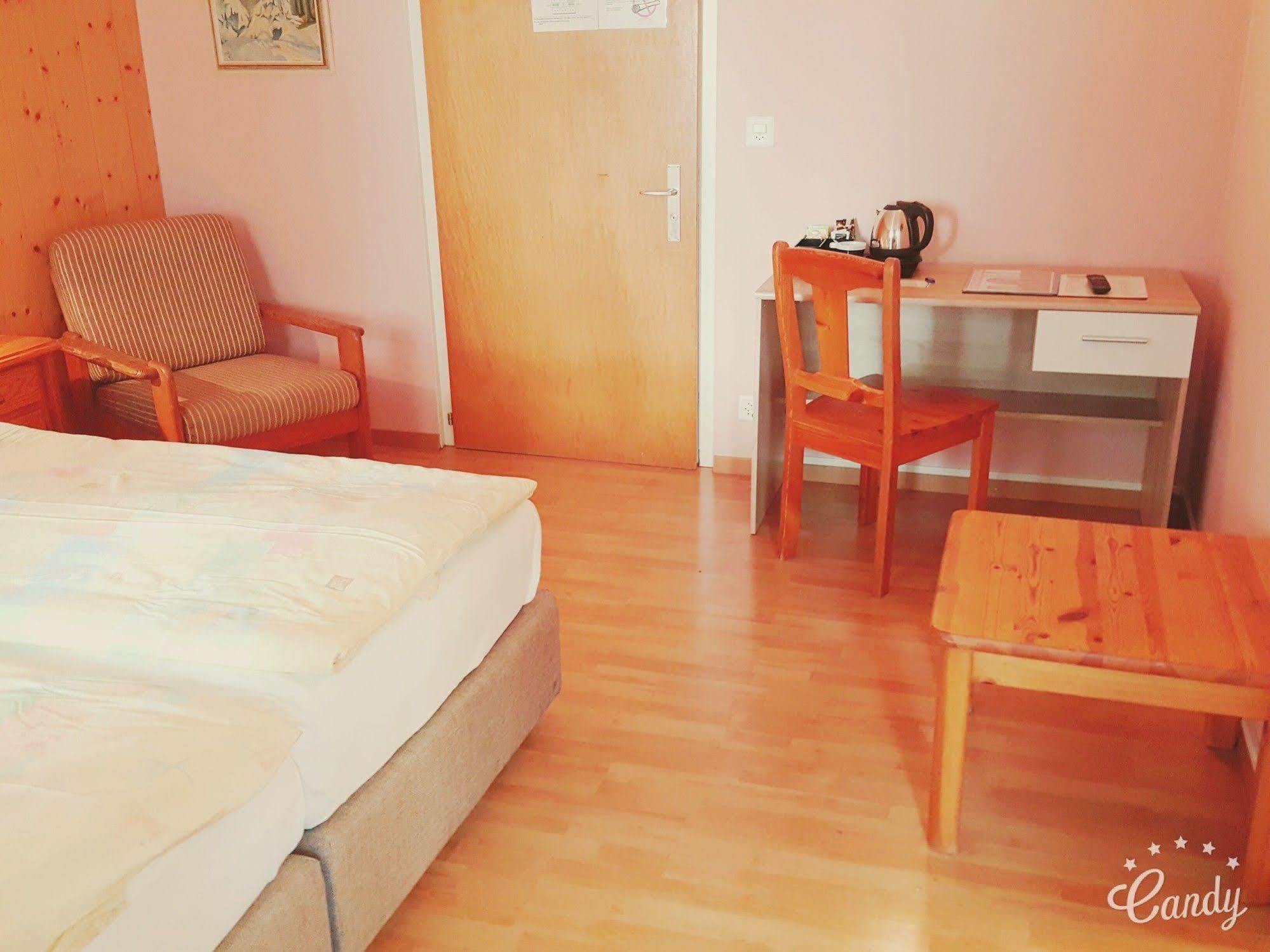 Hotel Post Hardermannli Entrelagos Exterior foto
